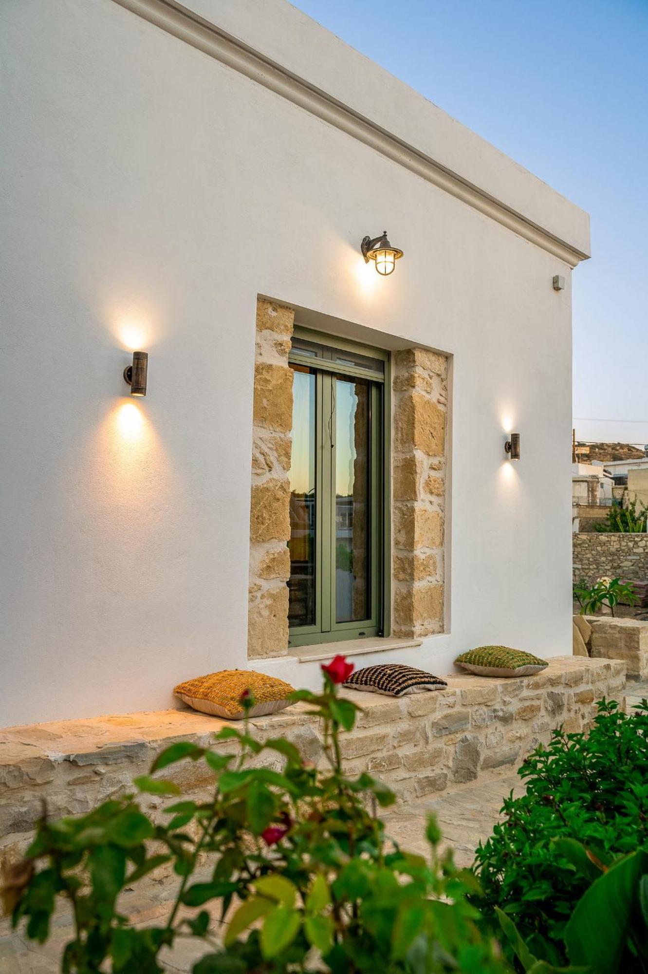 Papadia Luxury Apartments Пицидия Екстериор снимка