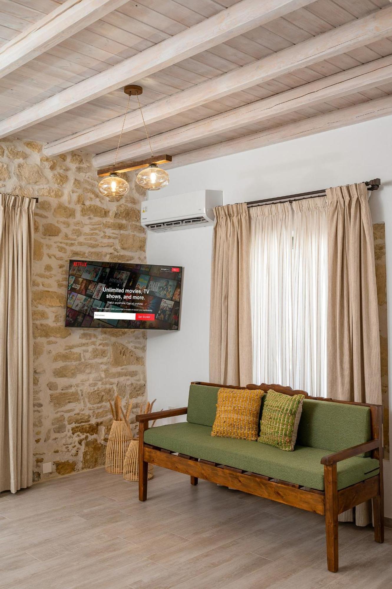 Papadia Luxury Apartments Пицидия Екстериор снимка