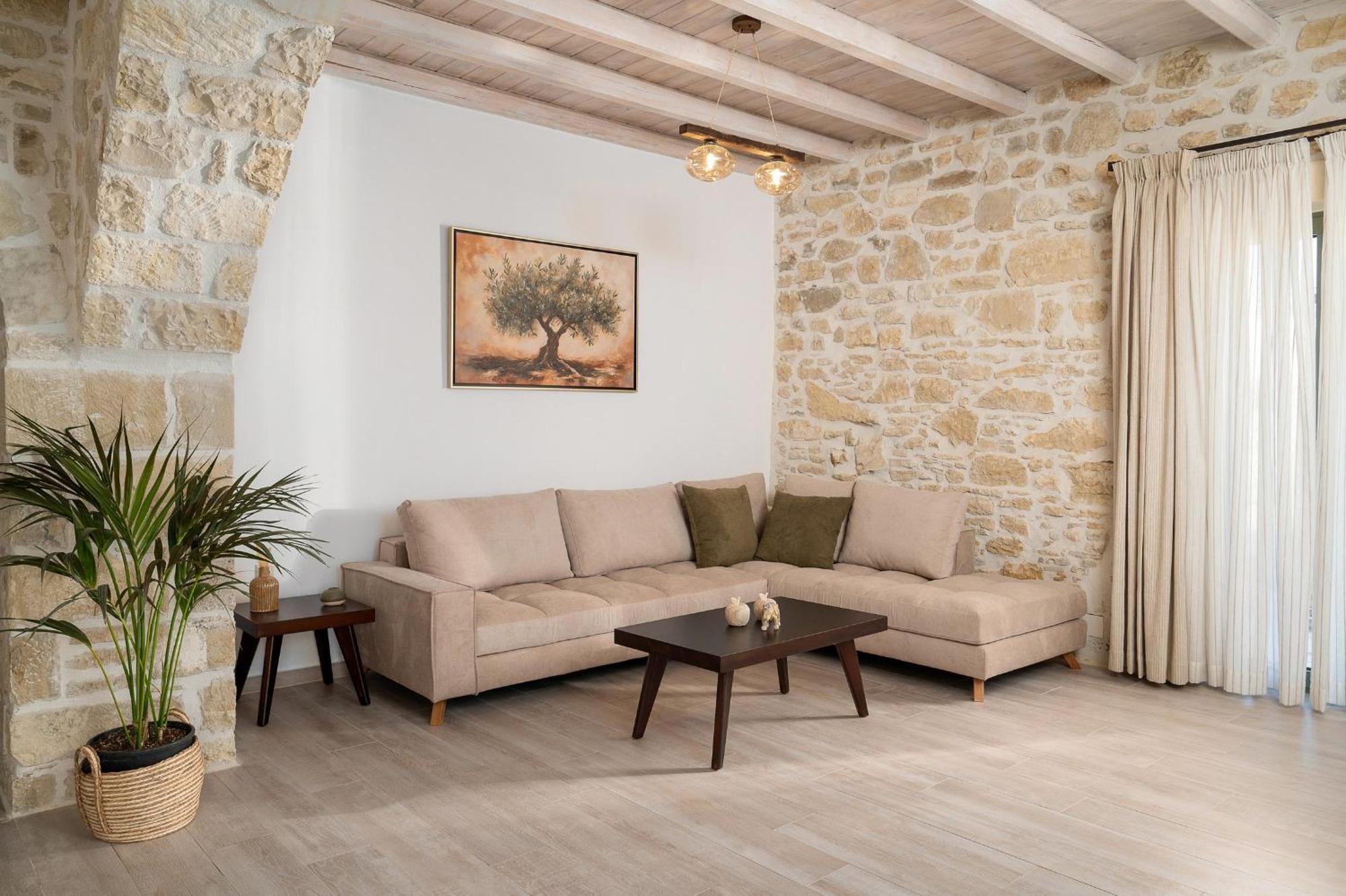 Papadia Luxury Apartments Пицидия Екстериор снимка