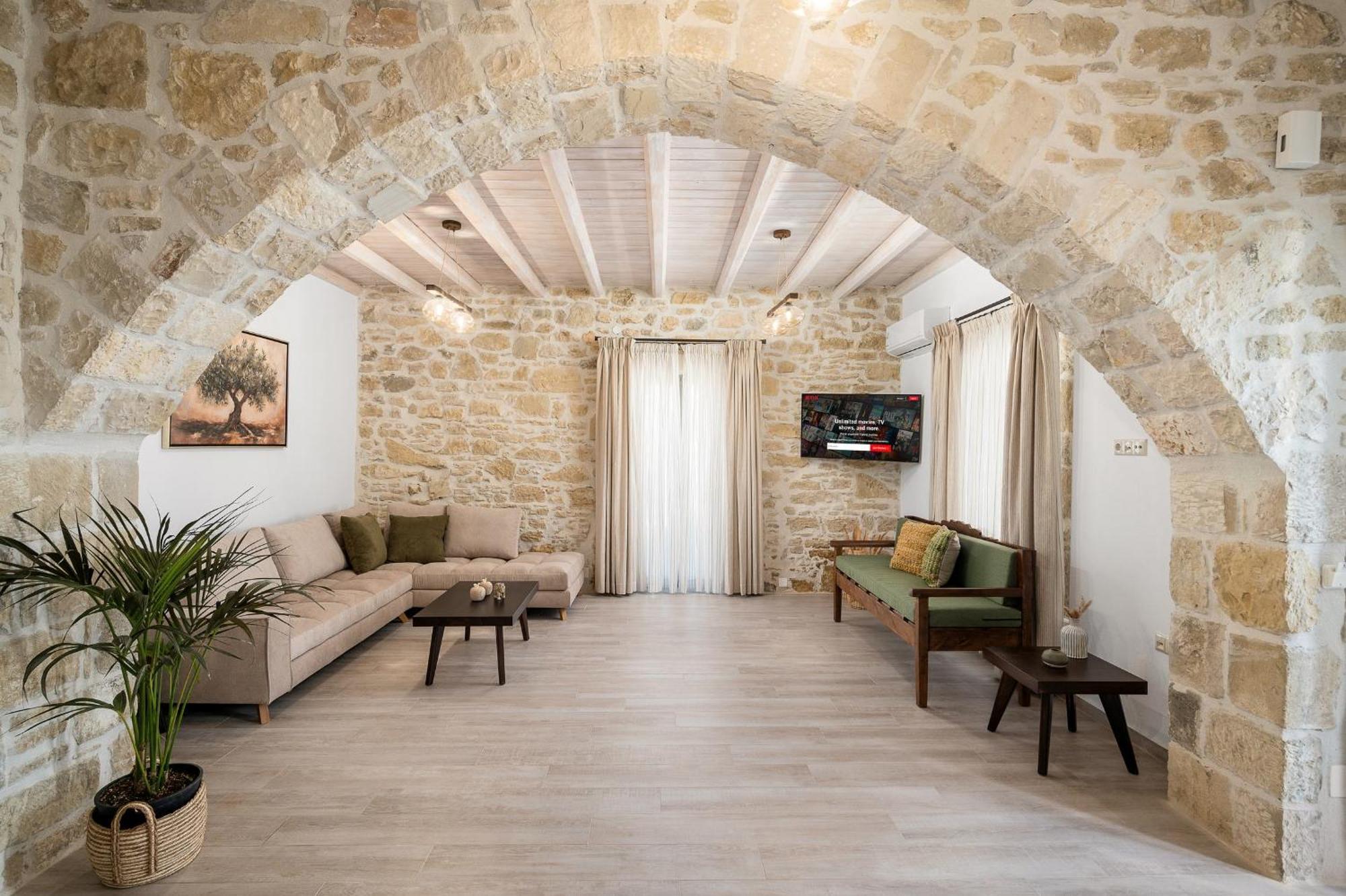 Papadia Luxury Apartments Пицидия Екстериор снимка